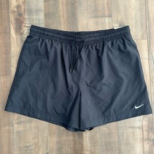 NWT Nike shorts women’s large